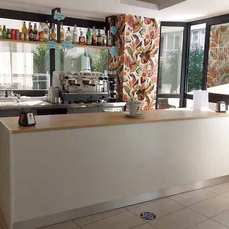 Clipper ホテル カットーリカ